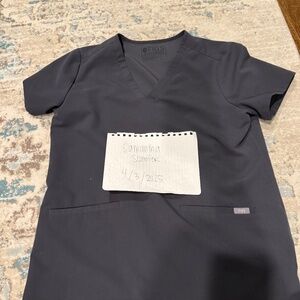 Figs Casma scrub top